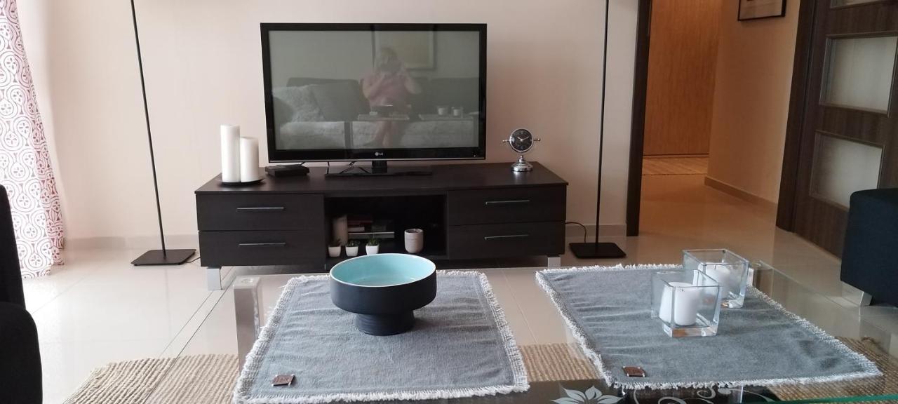 Apartament Amber Z Duzym Tarasem Apartman Kołobrzeg Kültér fotó