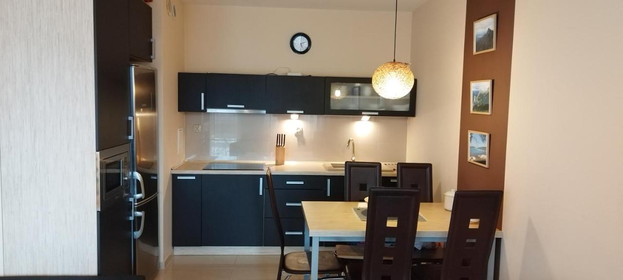 Apartament Amber Z Duzym Tarasem Apartman Kołobrzeg Kültér fotó
